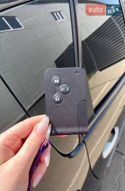 Минивэн Renault Scenic 2006 в 