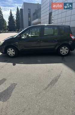 Минивэн Renault Scenic 2006 в 