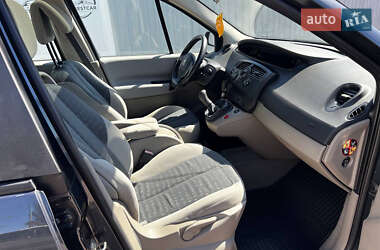 Минивэн Renault Scenic 2006 в 
