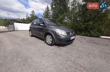 Минивэн Renault Scenic 2003 в Шумске