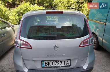 Мінівен Renault Scenic 2010 в Рівному
