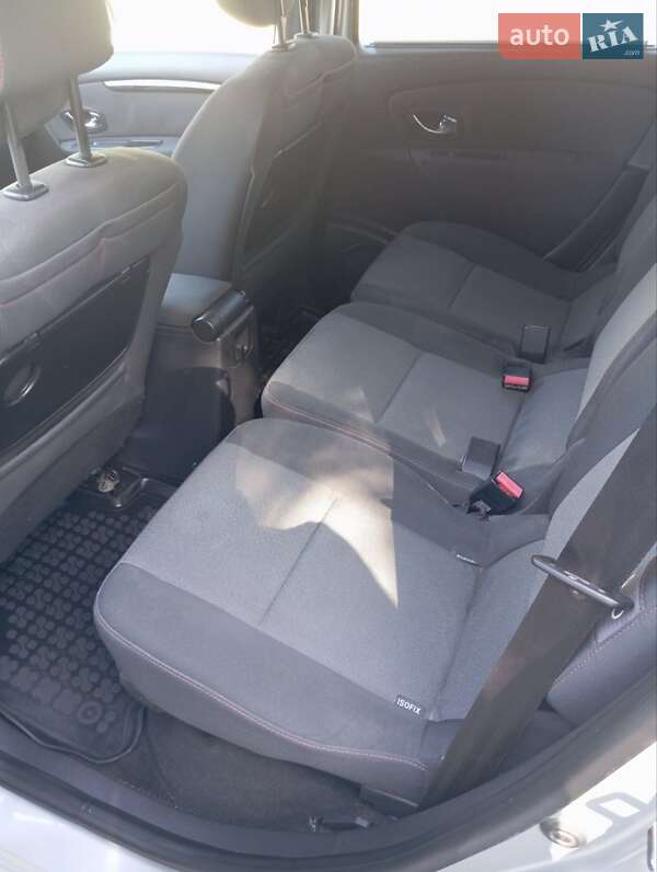 Минивэн Renault Scenic 2012 в Днепре