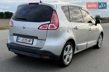 Мінівен Renault Scenic 2010 в 