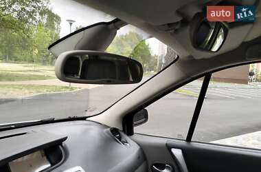Минивэн Renault Scenic 2008 в 