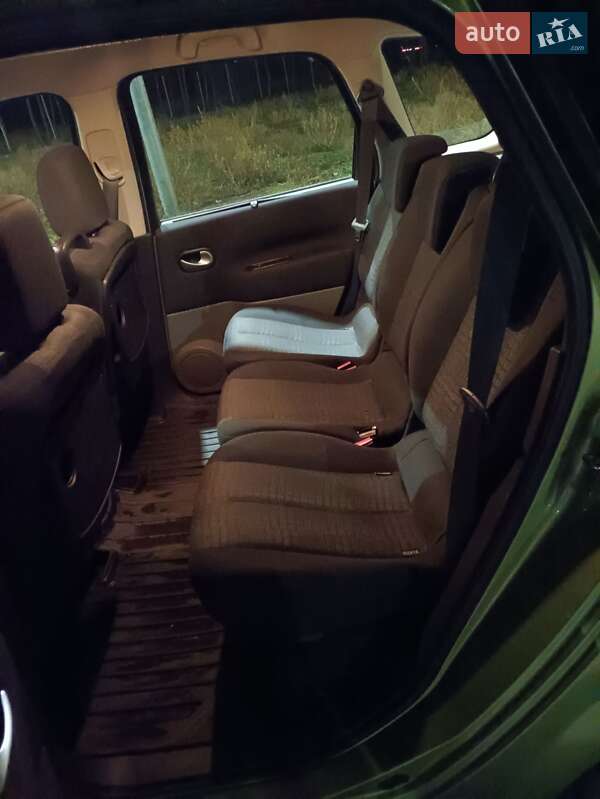 Минивэн Renault Scenic 2008 в Днепре