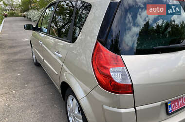 Минивэн Renault Scenic 2006 в 