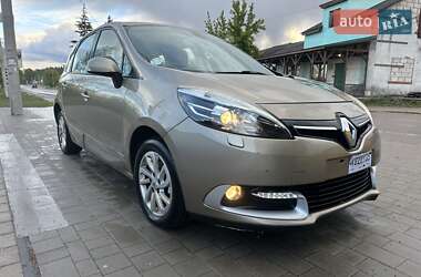 Минивэн Renault Scenic 2013 в 