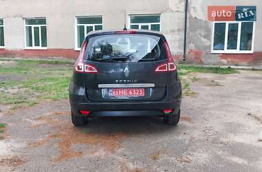 Мінівен Renault Scenic 2010 в 