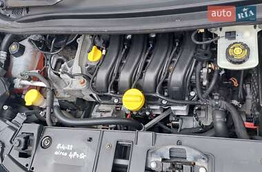 Мінівен Renault Scenic 2010 в 