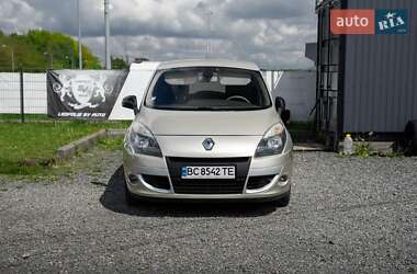 Мінівен Renault Scenic 2011 в Львові