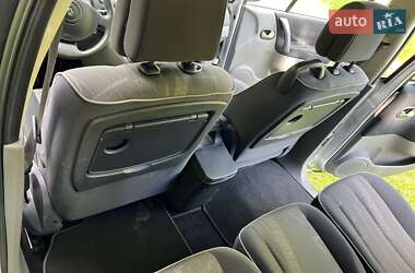 Минивэн Renault Scenic 2006 в 