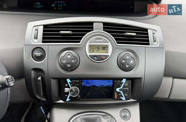Минивэн Renault Scenic 2005 в 