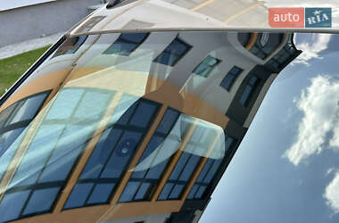 Минивэн Renault Scenic 2013 в 