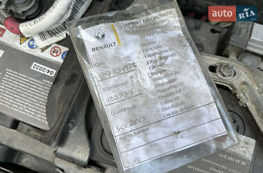 Минивэн Renault Scenic 2013 в 