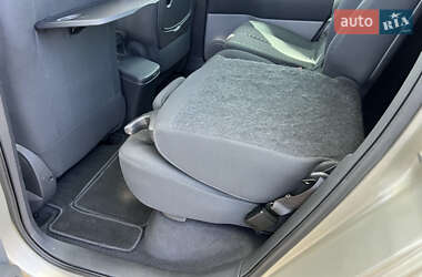 Минивэн Renault Scenic 2006 в 