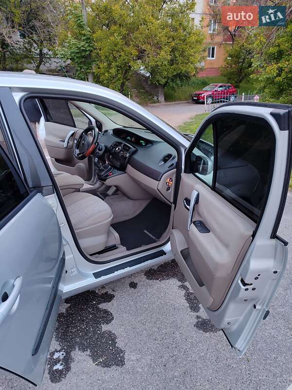 Мінівен Renault Scenic 2005 в Білій Церкві