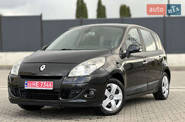 Мінівен Renault Scenic 2009 в 