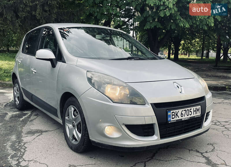 Renault Scenic 2010