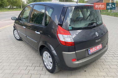 Минивэн Renault Scenic 2005 в 