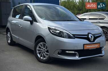 Мінівен Renault Scenic 2013 в 