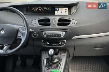 Мінівен Renault Scenic 2013 в 