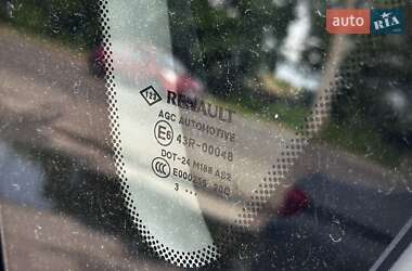 Мінівен Renault Scenic 2013 в 
