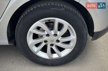 Мінівен Renault Scenic 2013 в 