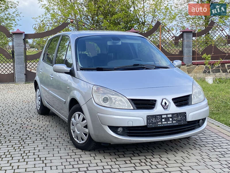 Мінівен Renault Scenic 2007 в Луцьку