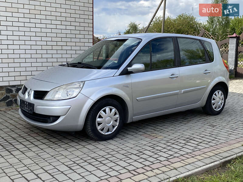 Мінівен Renault Scenic 2007 в Луцьку