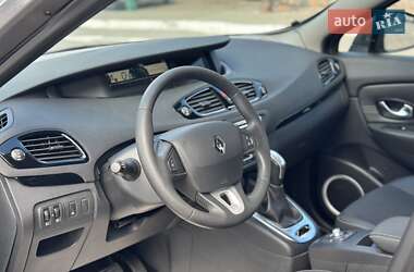 Мінівен Renault Scenic 2011 в 