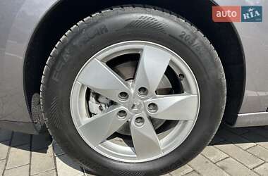 Мінівен Renault Scenic 2011 в 