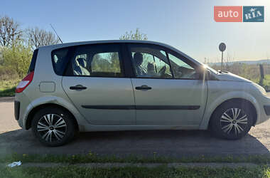 Мінівен Renault Scenic 2004 в Калуші