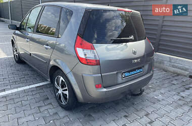 Минивэн Renault Scenic 2005 в 