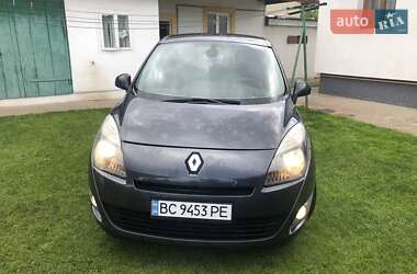 Мінівен Renault Scenic 2010 в Миколаєві