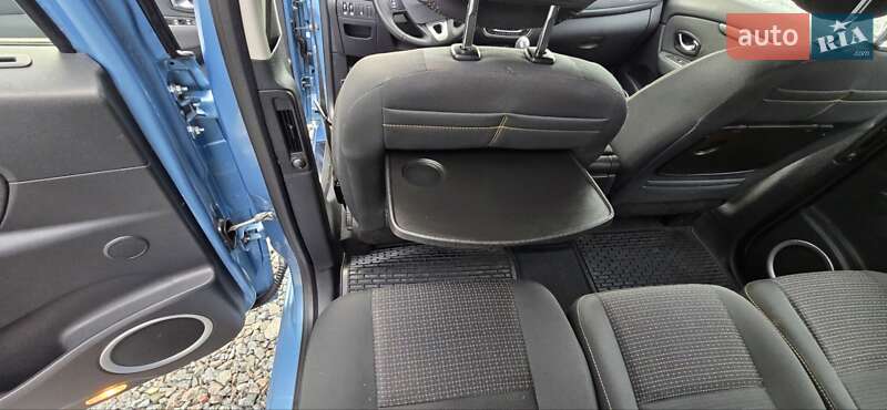 Минивэн Renault Scenic 2010 в Львове