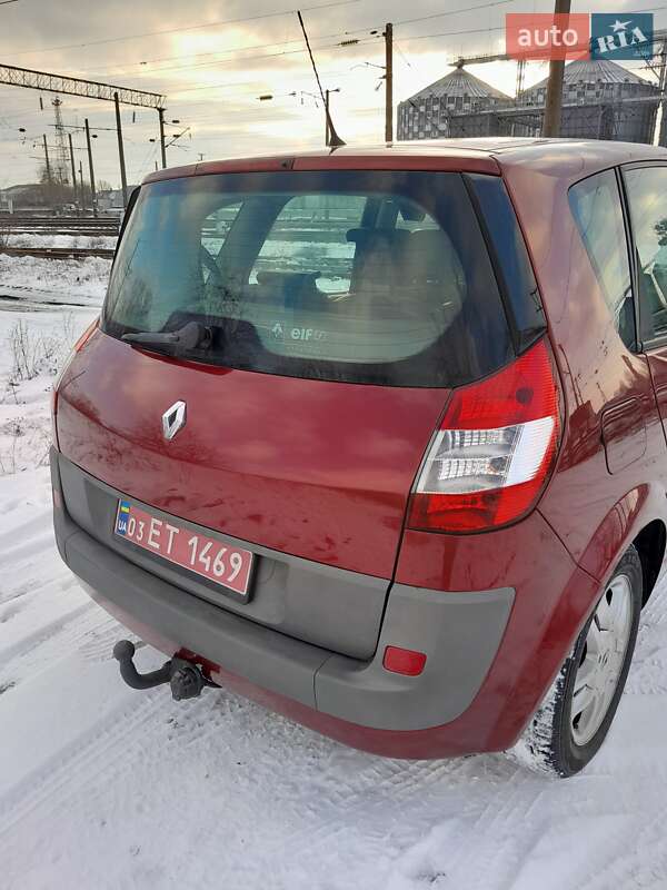 Минивэн Renault Scenic 2006 в 
