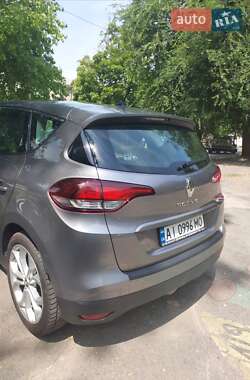 Минивэн Renault Scenic 2017 в 