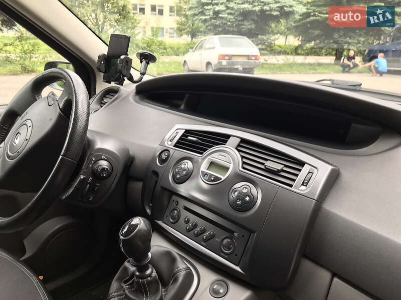 Мінівен Renault Scenic 2006 в Львові фото 21 Мінівен Renault Scenic 2006 в Львові