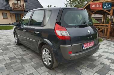 Минивэн Renault Scenic 2005 в 