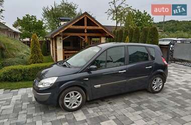 Минивэн Renault Scenic 2005 в 