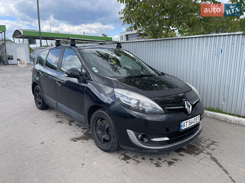 Минивэн Renault Scenic 2013 в Ивано-Франковске
