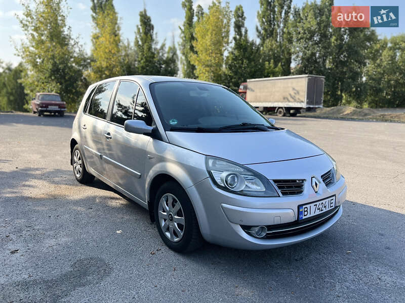 Минивэн Renault Scenic 2009 в Кривом Роге