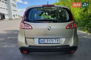 Мінівен Renault Scenic 2010 в 