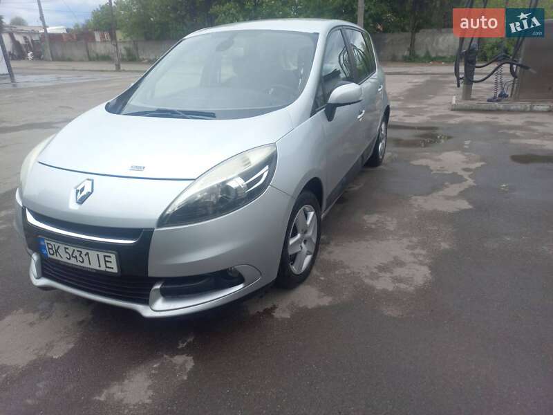 Renault Scenic 2013