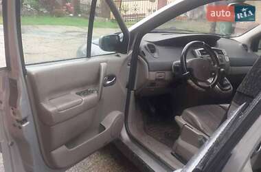 Минивэн Renault Scenic 2005 в 