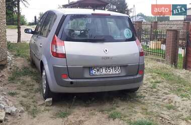 Минивэн Renault Scenic 2005 в 