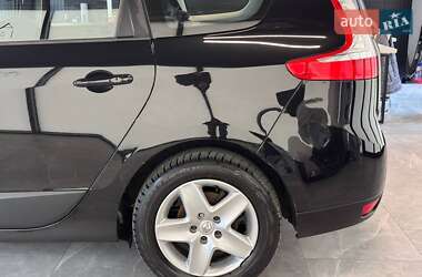 Мінівен Renault Scenic 2012 в 