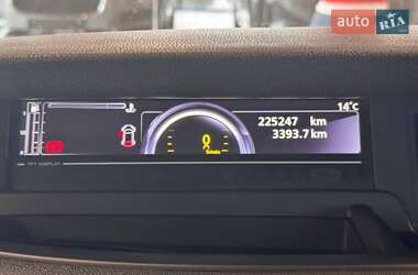 Мінівен Renault Scenic 2012 в 
