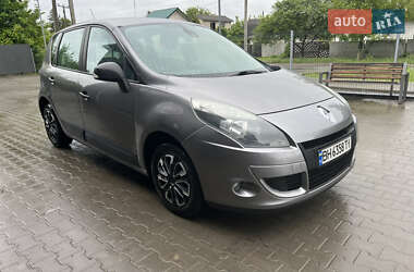 Минивэн Renault Scenic 2009 в Красилове