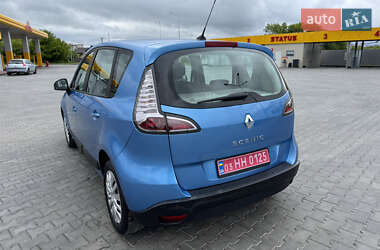Мінівен Renault Scenic 2012 в 
